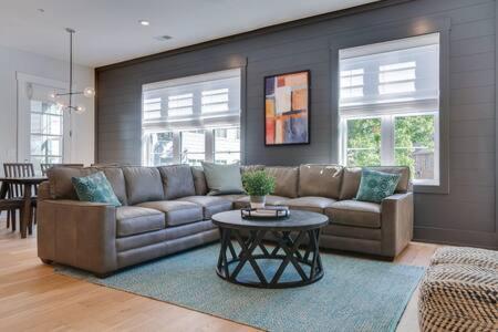 The Briar - Luxurious Condo Near Vanderbilt, Nashville Buitenkant foto