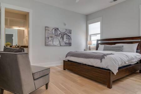The Briar - Luxurious Condo Near Vanderbilt, Nashville Buitenkant foto