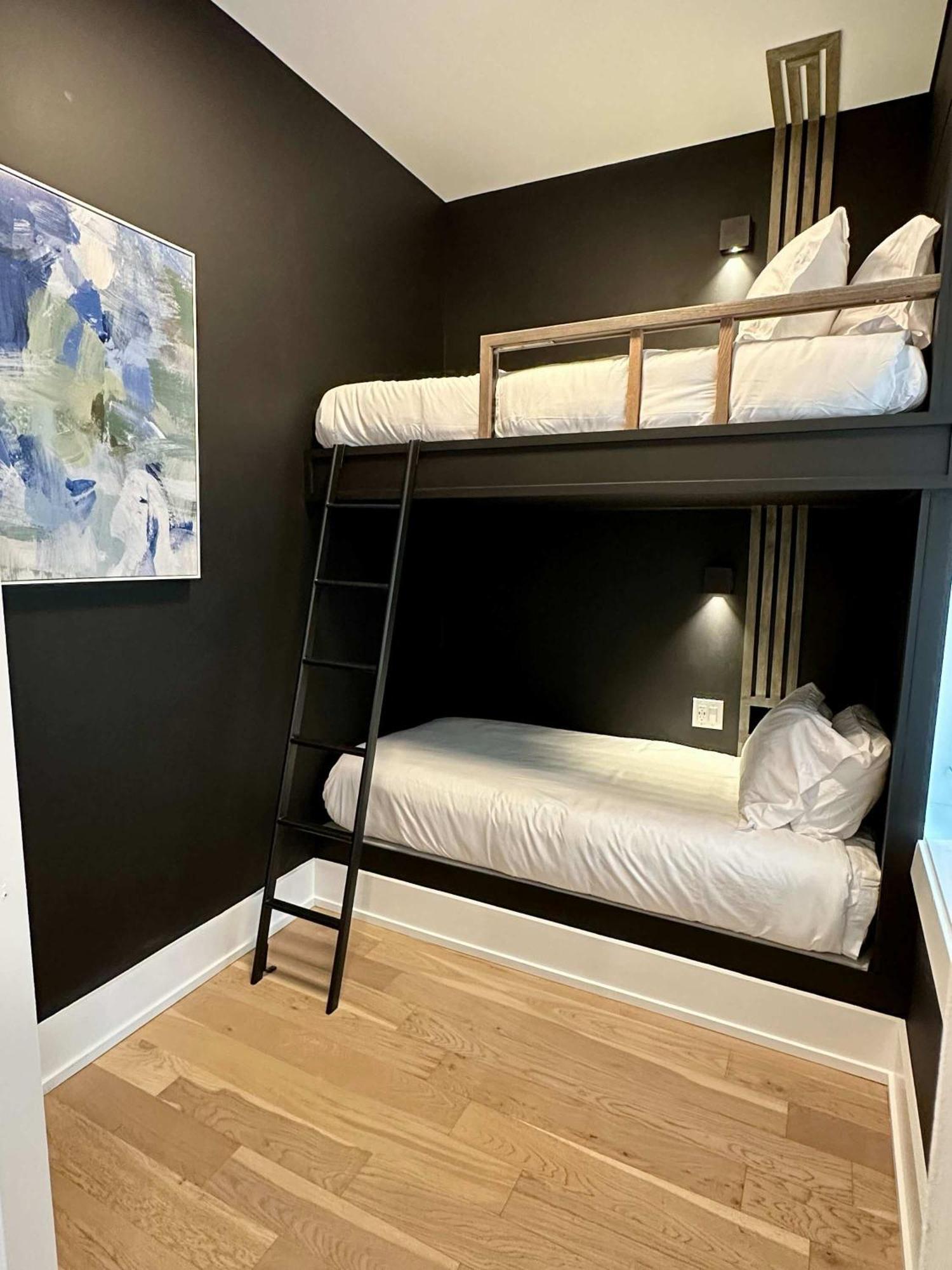 The Briar - Luxurious Condo Near Vanderbilt, Nashville Buitenkant foto